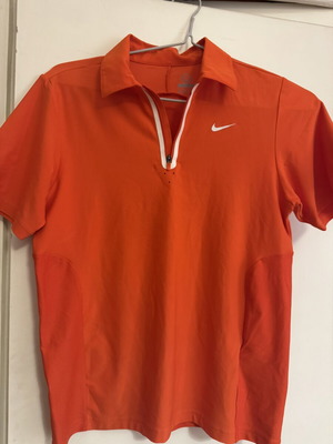 Nike sports shirt medium size like new, orange