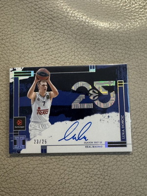 Luka Doncic On Card Auto /25 Basketball Card
