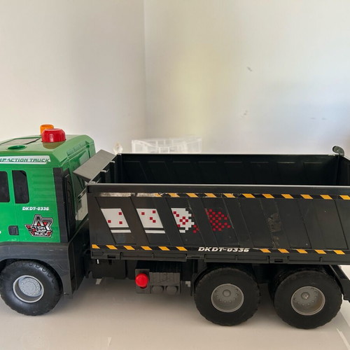 Dickie Toys 50cm dump truck used with manual air pump