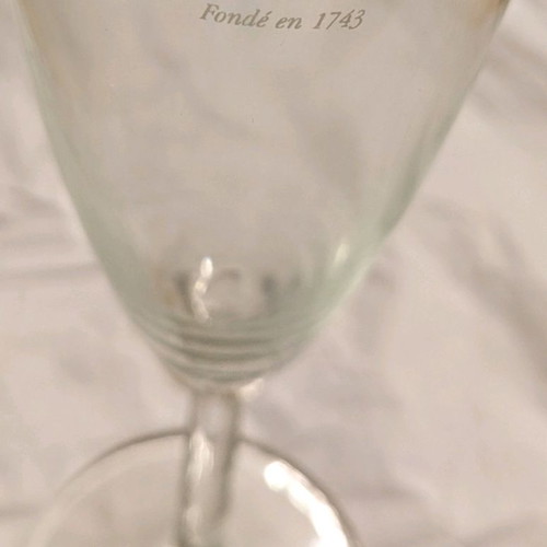 Moët & Chandon champagne flute set like new, 8 pieces