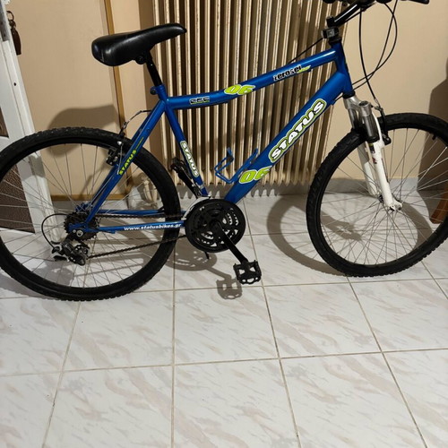 Status Bikes Bicycle 26 Inch Like New