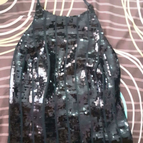 Sequin top like new, size XL, black