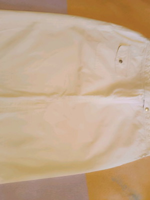 White cotton skirt like new, size 44, medium