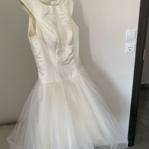 Bachelorette dress used, size M, white midi