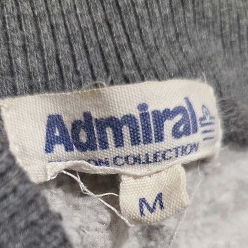 Admiral jacket Medium like new, gray and red colors