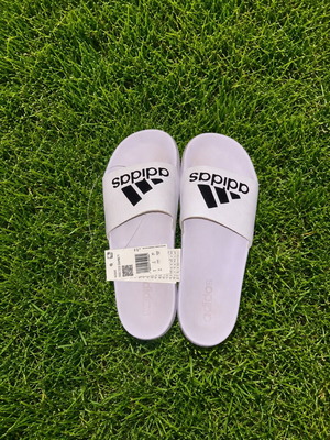 Adidas σανδάλια σαν καινούργια, μέγεθος 44, άσπρα