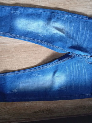 Boys' jeans new, size 4, blue
