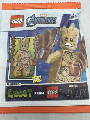 Lego mini Groot figure