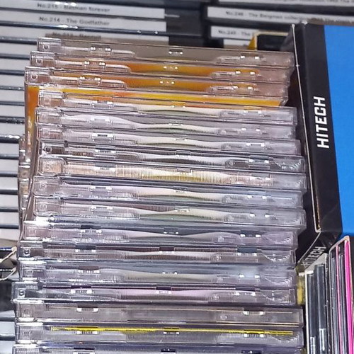 DVD collection used, 300 pieces, almost unused