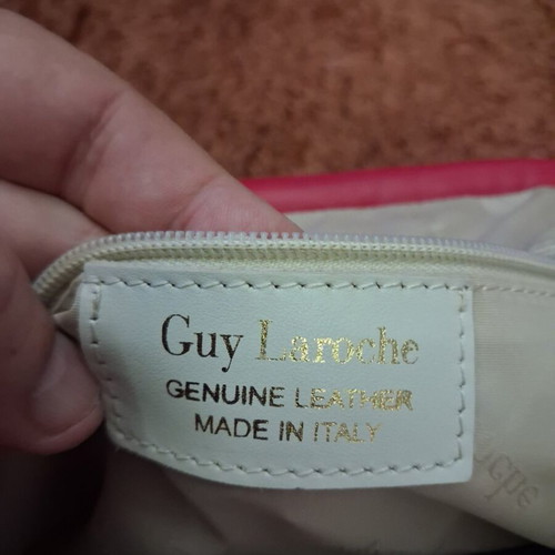 Guy Laroche leather clutch bag like new, pink crossbody