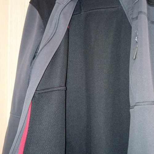 Mammut women's jacket size M like new windbreaker
