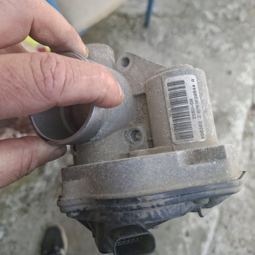 Ford Focus 05-11mod 1.6cc used throttle body