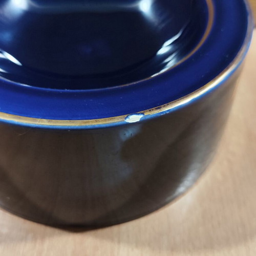 Rothmans International ceramic ashtray used, vintage advertising