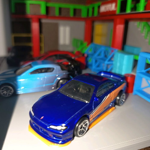 Diorama Han Garage Tokyo Drift like new