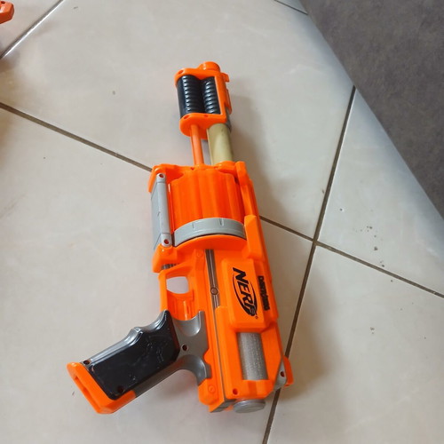 Nerf blaster set, pack of 15 pieces