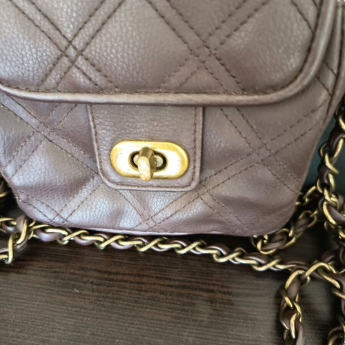 Brown crossbody bag with chain like new