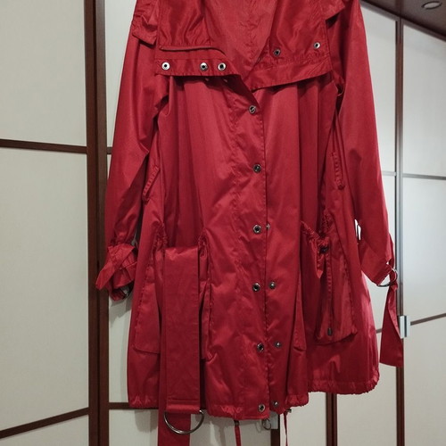 Zara coat used red thick satin with belt