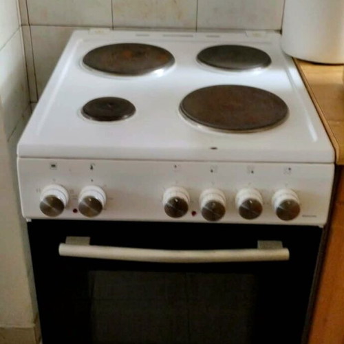 Morris enamel kitchen stove MKE64395 electric oven used, energy class A