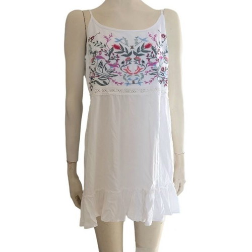Cotton blouse used with embroidery, size XL, white