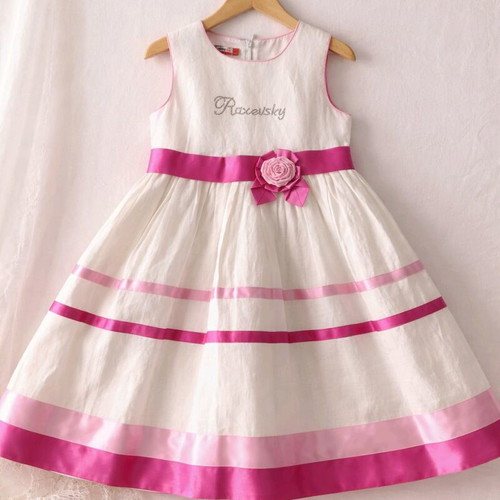 Mini Raxevsky linen dress white with pink ribbon like new, size 6 years