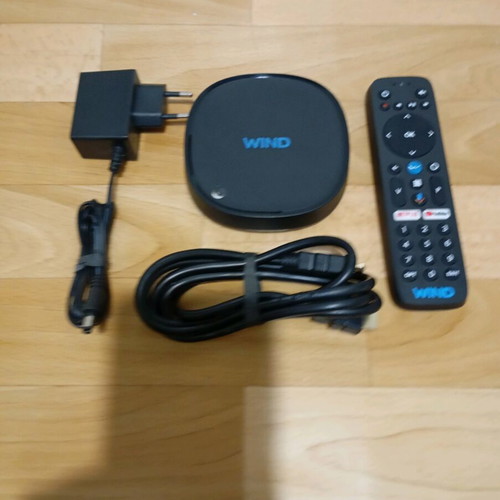 Wind Android TV box used, in good condition