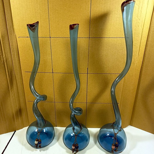 Handmade blown glass vases like new, set of 3 pieces