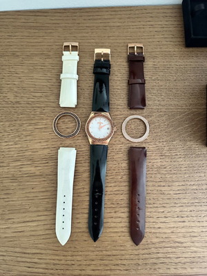 Ρολόι Folli Follie Πολυμορφικό Αχρησιμοποίητο με 3 Λουράκια και Διακοσμητικά Δακτυλίδια