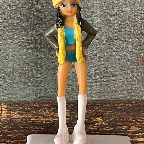 Collectible Anime Style Mini Figure 6.5cm new, Sporty