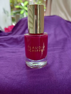 Βερνίκι νυχιών Claudia Schiffer φούξια 9 ml καινούργιο