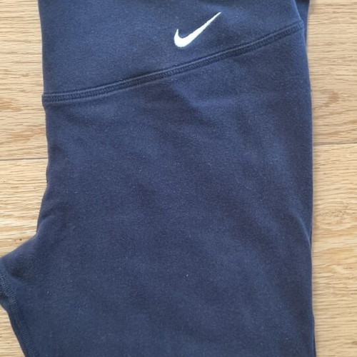 Nike 3/4 leggings like new, black, size S