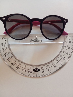 Ray-Ban Junior RJ9064S sunglasses used, black frame with pink arms