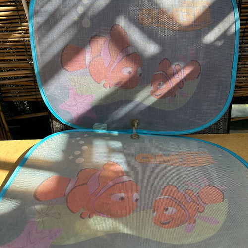 Car side sunshade used
