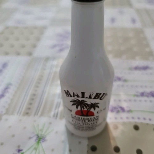 Collectible Malibu Caribbean white rum Coconut 5cl miniature used