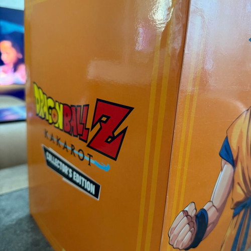 Dragon Ball Z Kakarot Collector’s Edition Xbox One new, figure and artbook