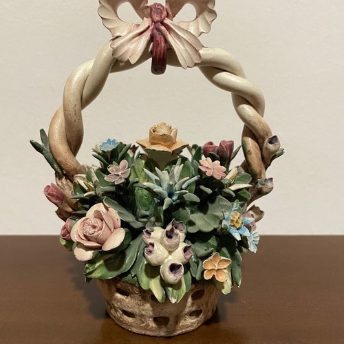 Vintage Mollica Capodimonte flower basket ceramic and porcelain, new