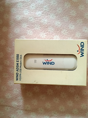 Wind ADSM E1550 USB modem stick like new, in box