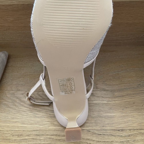 Slingback nude pumps new with cushioned sole, 6cm heel