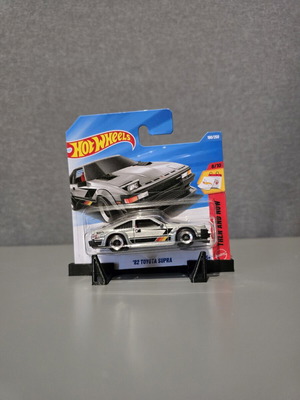 Hot Wheels '82 Toyota Supra new