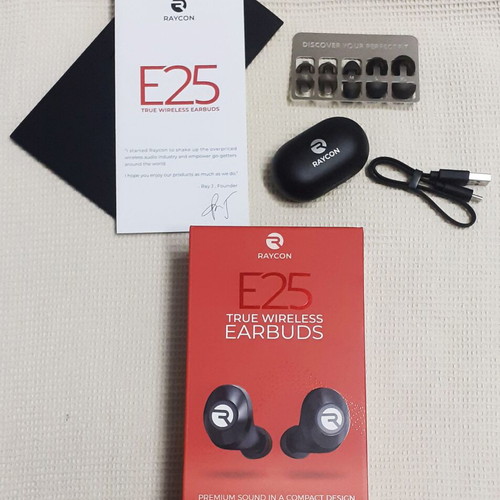 Raycon E25 True Wireless Earbuds like new