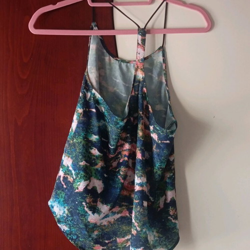 Admiral women's t-shirt like new, sizes M and L