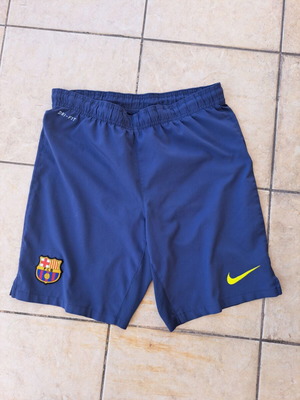 Nike Barcelona σορτσάκι σαν καινούργιο, νούμερο small, μπλε