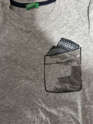 Benetton tshirt boy 5 years used, grey, size 104 cm