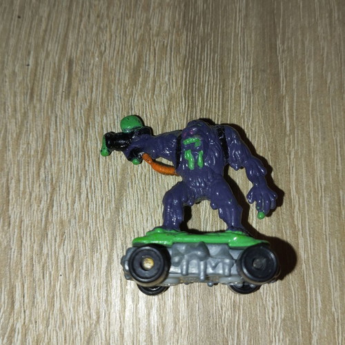 Skateboardmania Sketch Figure Number 48 Myxiaris collectible like new