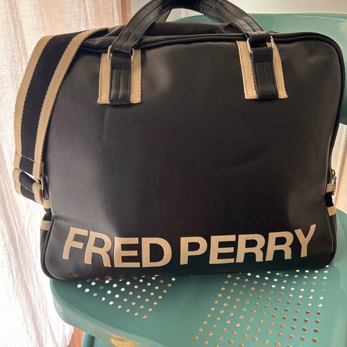 Fred Perry large handbag like new, black and white, 35x40 cm