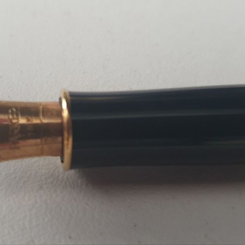 Parker Sonnet Cascade Silver GT Fountain Pen 18k Fine Nib like new
