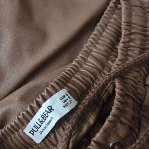 Γυναικείο παντελόνι Pull & Bear μέγεθος S καινούργιο, μπεζ και καφέ