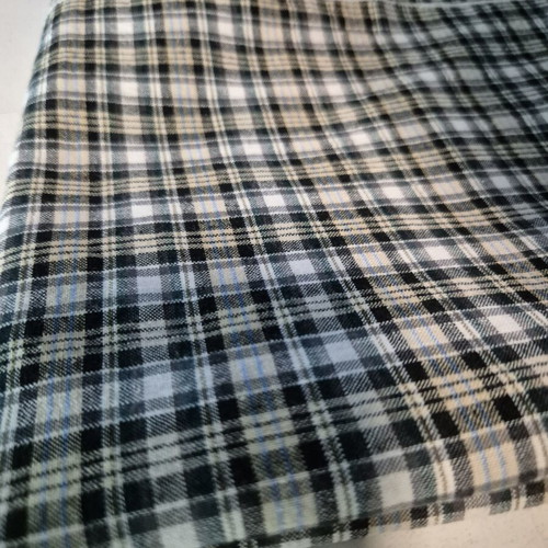 Small tablecloth 80x80 cm like new
