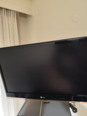Τηλεόραση LG 24 ιντσών σαν καινούργιο