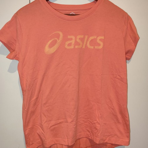 Asics coral T-shirt medium used