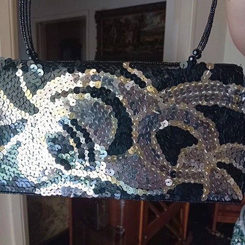Small shoulder bag with beads black silver like new
